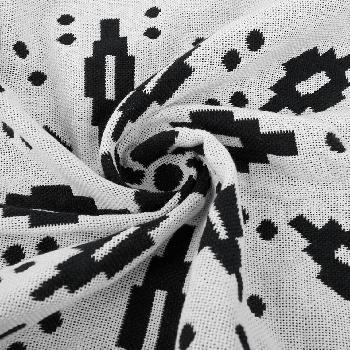 White and Dark Navy Blue Aztec Throw Blanket - Image 4