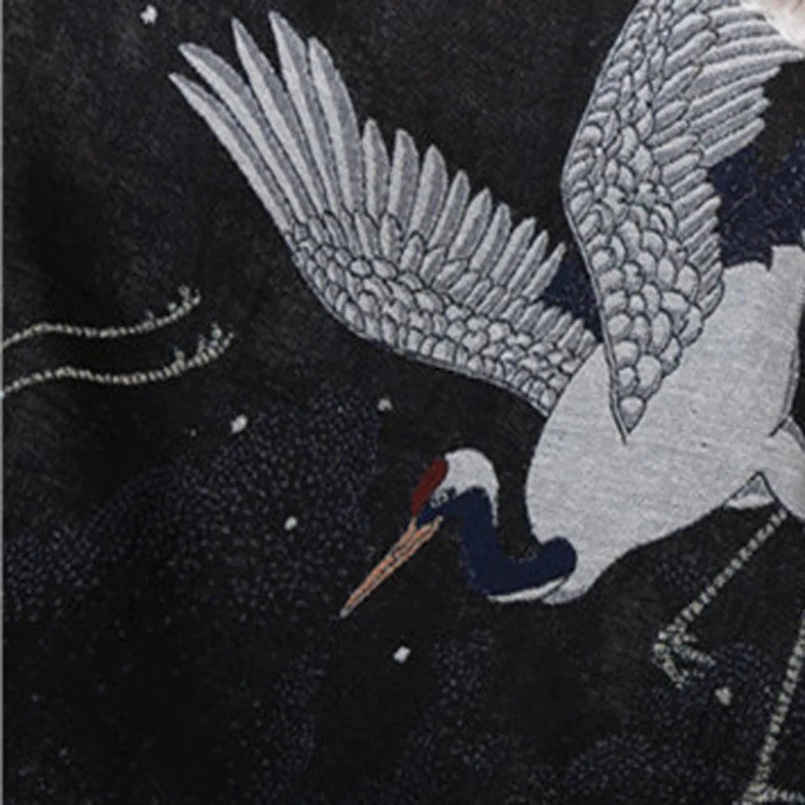 Oriental Japanese Heron Throw Blanket - Image 3